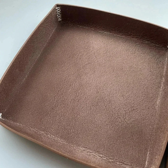 NWT Amber Lewis for Anthropologie Small Stitched Leather Nesting Box - Picture 10 of 15